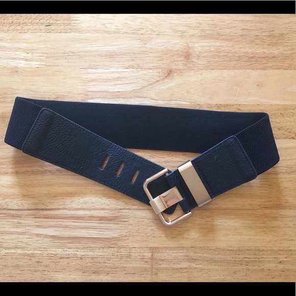 Modcloth Accessories - ✨FREE✨ in bundle! Modcloth stretch navy belt M/L